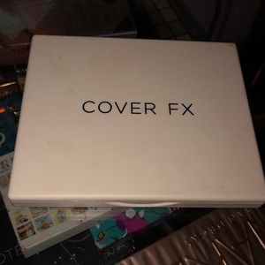 Cover Fx Perfector Face Palette in Medium